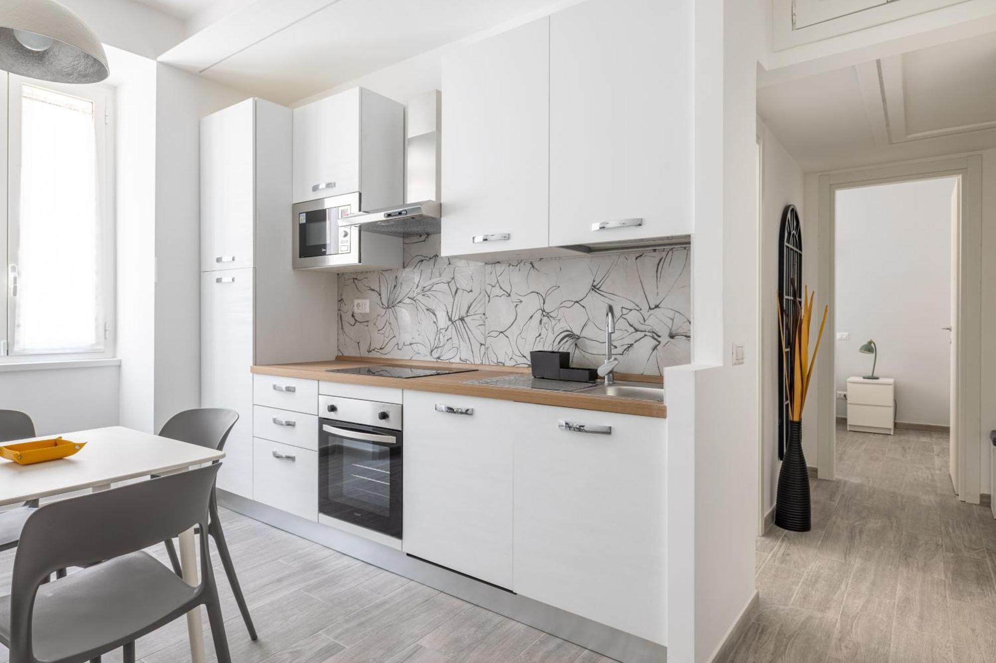 Domus Ponte Lungo Apartment