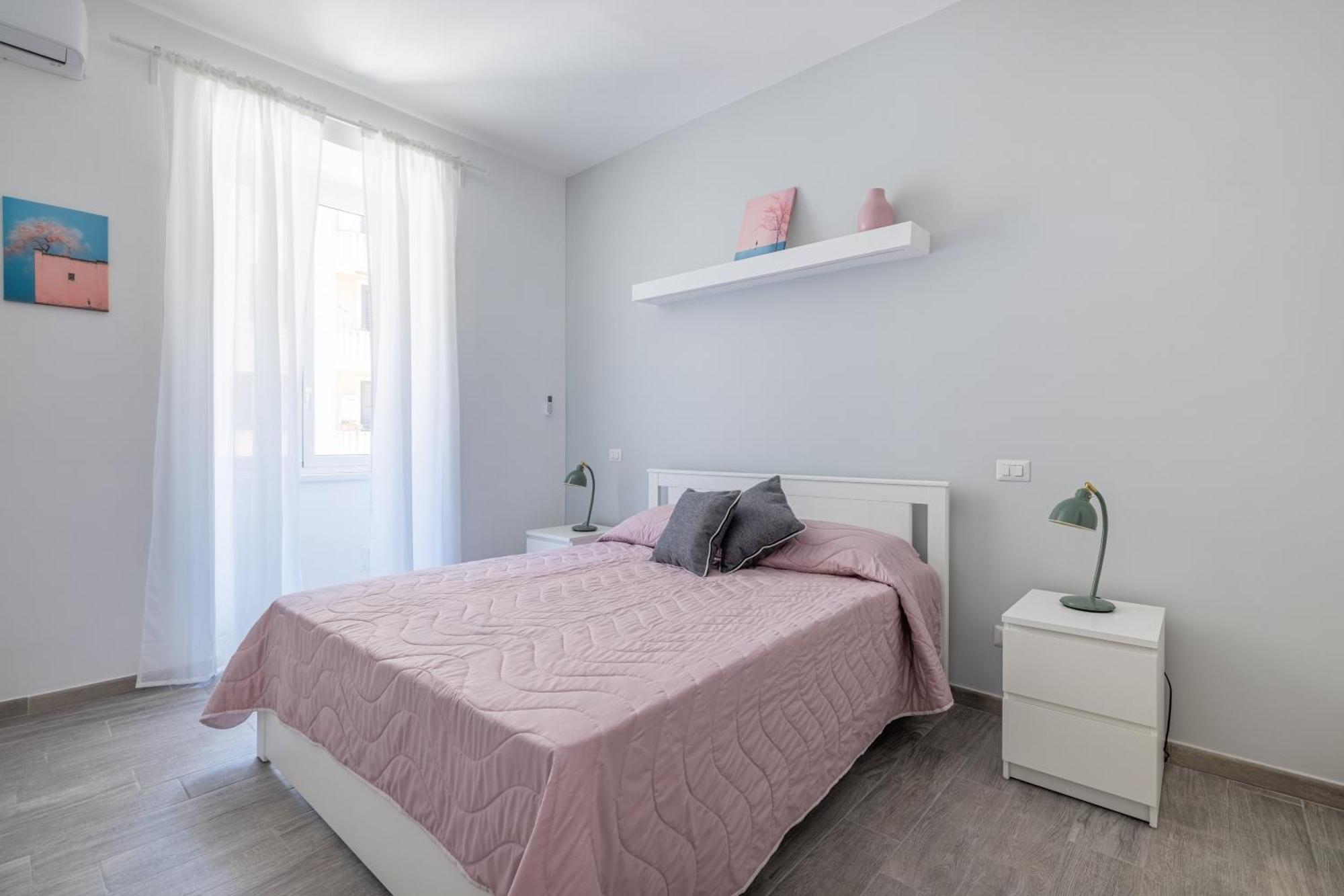 Domus Ponte Lungo Apartment *